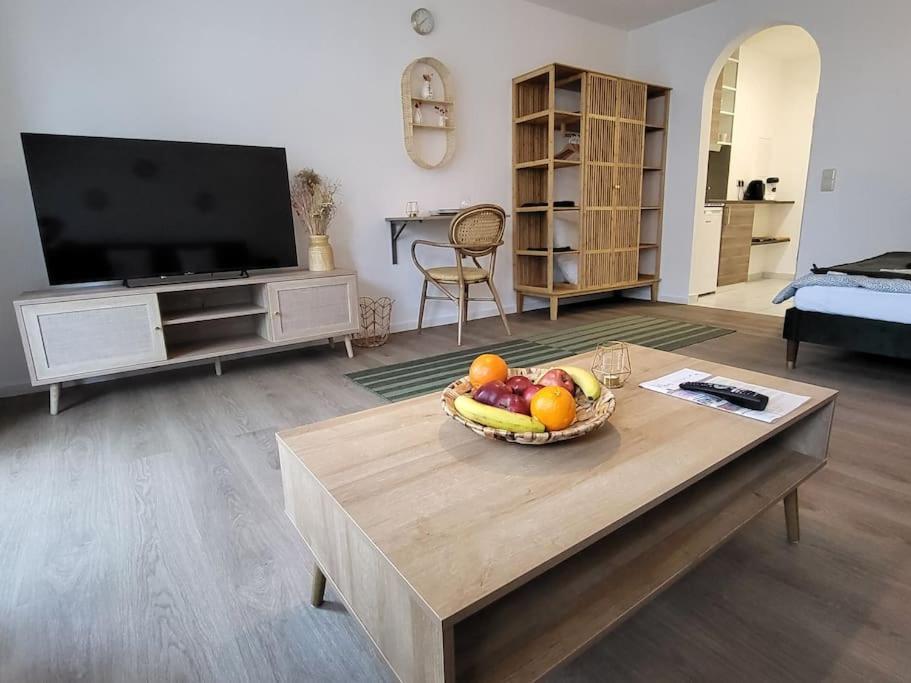 Studio-priv.parkplatz-balkon-wlan-netflix-smarttv Appartement Deizisau